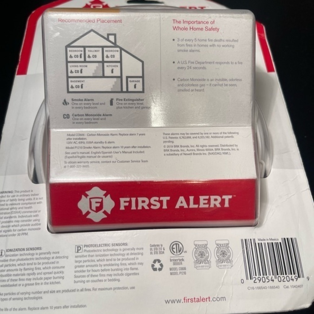 NEW First Alert Battery Electrochemical Smoke Detector Carbon Monoxide Combo - Picture 3 of 6